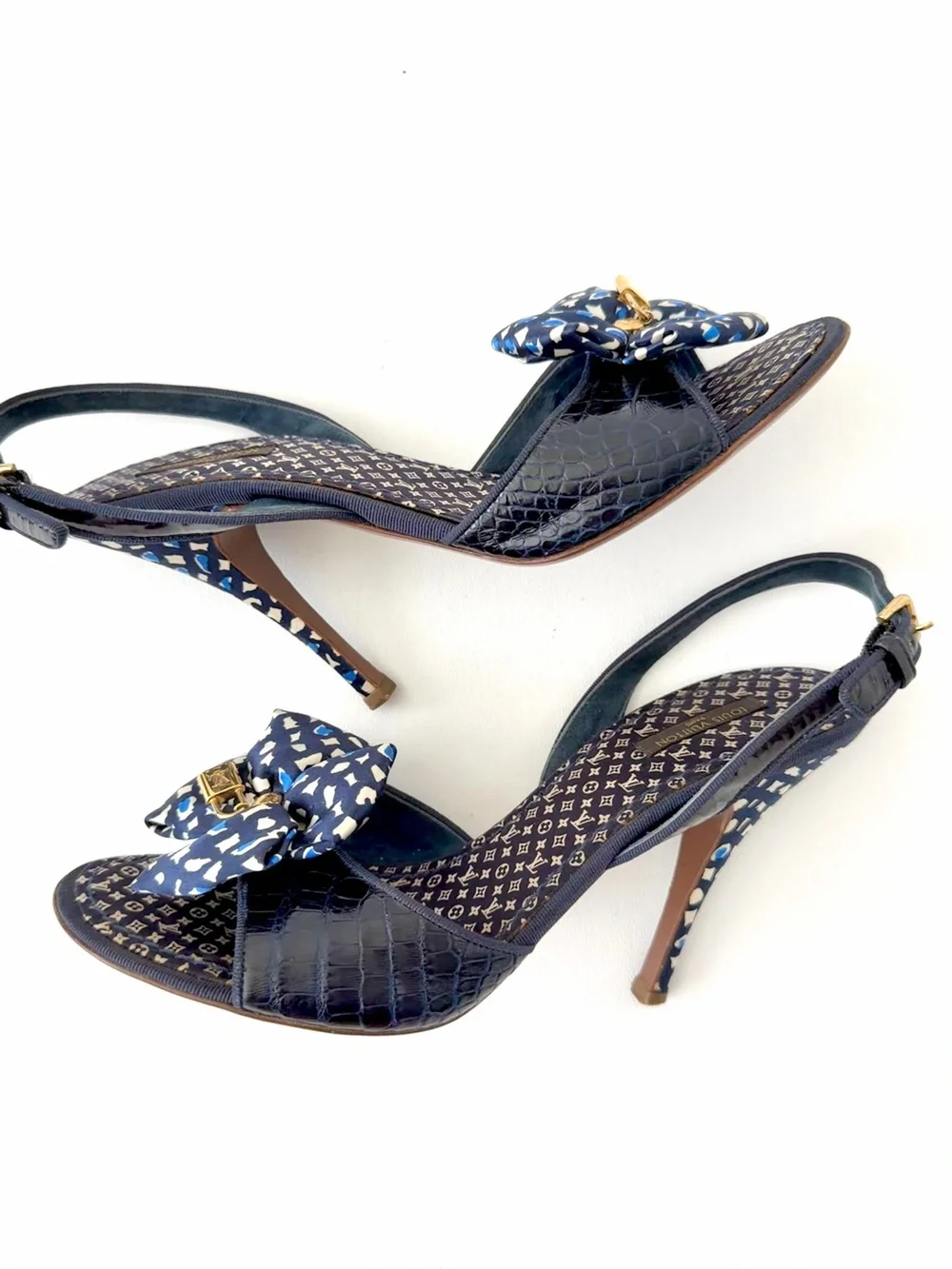 LOUIS‎ VUITTON | Padlock Bow Slingback Sandals Navy Croc Embossed Heels EU 39